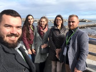 Vidiecky parlament mladých sa v týchto dňoch zúčastňuje Európskeho vidieckeho mládežníckeho parlamentu Vidiecky parlament mladých sa v týchto dňoch zúčastňuje Európskeho vidieckeho mládežníckeho parlamentu