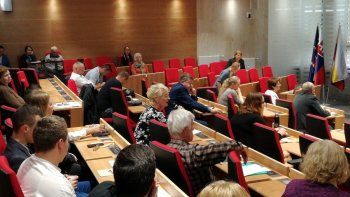 Seminár na Úrade PSK v Prešove z projektu Vidiecka mládež v regióne Seminár na Úrade PSK v Prešove z projektu Vidiecka mládež v regióne