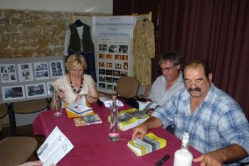 Rokovanie v Hradišti 27.8.2011 s partnerskými organizáciami z Maďarska Rokovanie v Hradišti 27.8.2011 s partnerskými organizáciami z Maďarska