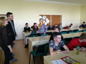 Diskusia na Strednej odbornej škole agrotechnickej v Topoľčanoch z projektu Vidiecka mládež v regióne Diskusia na Strednej odbornej škole agrotechnickej v Topoľčanoch z projektu Vidiecka mládež v regióne