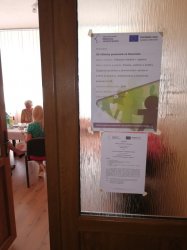 Okrúhly stôl - diskusia so samosprávou v kultúrnom dome obce Košúty z projektu Vidiecka mládež v regióne Okrúhly stôl - diskusia so samosprávou v kultúrnom dome obce Košúty z projektu Vidiecka mládež v regióne