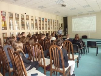 Diskusia na Evanjelickej spojenej škole v Prešove z projektu Vidiecka mládež v regióne