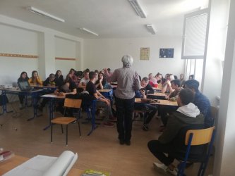 Diskusia projektu Vidiecka mládež v regióne na Spojenej škole v Modrom kameni Diskusia projektu Vidiecka mládež v regióne na Spojenej škole v Modrom kameni