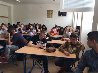 Diskusia projektu Vidiecka mládež v regióne na Spojenej škole v Modrom kameni Diskusia projektu Vidiecka mládež v regióne na Spojenej škole v Modrom kameni
