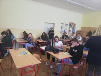 Diskusia projektu Vidiecka mládež v regióne na Hotelovej akadémii Otta Brucknera v Kežmarku Diskusia projektu Vidiecka mládež v regióne na Hotelovej akadémii Otta Brucknera v Kežmarku