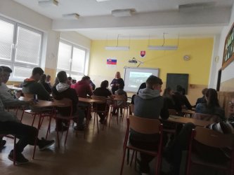 Diskusia projektu Vidiecka mládež v regióne na Strednej odbornej škole v Kežmarku