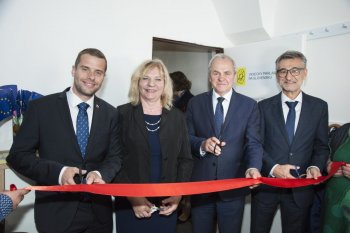 Otvorenie   Europe Direct Banskobystrický región Otvorenie   Europe Direct Banskobystrický región