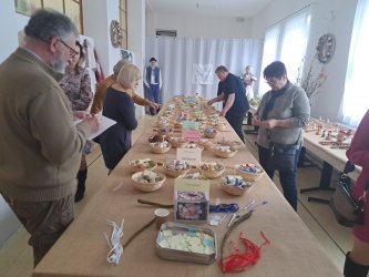 Pozývame na  celoslovenskú prehliadku výrobcov kraslíc do Cetuny + hlasovanie Pozývame na  celoslovenskú prehliadku výrobcov kraslíc do Cetuny + hlasovanie