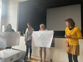 Výmena skúseností s cieľom zvýšiť zapojenie mládeže vo vidieckych oblastiach do rozhodovacích procesov. Výmena skúseností s cieľom zvýšiť zapojenie mládeže vo vidieckych oblastiach do rozhodovacích procesov.