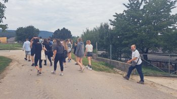 Nemšovej na gazdovstve Uhliská konalo multiplikačné podujatie k projektu  Youth Action for Nature and Well-being podporeného v rámci programu Erasmus+. Nemšovej na gazdovstve Uhliská konalo multiplikačné podujatie k projektu  Youth Action for Nature and Well-being podporeného v rámci programu Erasmus+.