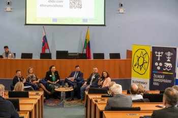 XIII. Fórum vidieka 2024: Inteligentné vidiecke komunity v digitálnej ére – budúcnosť rozvoja vidieka na Slovensku   XIII. Fórum vidieka 2024: Inteligentné vidiecke komunity v digitálnej ére – budúcnosť rozvoja vidieka na Slovensku