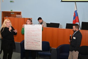 XIII. Fórum vidieka 2024: Inteligentné vidiecke komunity v digitálnej ére – budúcnosť rozvoja vidieka na Slovensku   XIII. Fórum vidieka 2024: Inteligentné vidiecke komunity v digitálnej ére – budúcnosť rozvoja vidieka na Slovensku