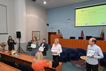 XIII. Fórum vidieka 2024: Inteligentné vidiecke komunity v digitálnej ére – budúcnosť rozvoja vidieka na Slovensku   XIII. Fórum vidieka 2024: Inteligentné vidiecke komunity v digitálnej ére – budúcnosť rozvoja vidieka na Slovensku