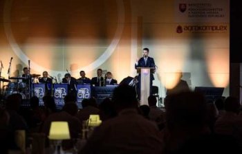 Minister Richard Takáč udelil v rámci 49. ročníka medzinárodnej výstavy Agrokomplex najvyššie rezortné ocenenie.